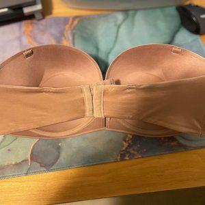 Victoria's Secret Bombshell Strap/Strapless Bra